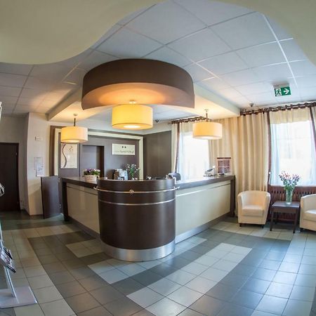 Hotel 104 Stargard Szczecinski Ngoại thất bức ảnh