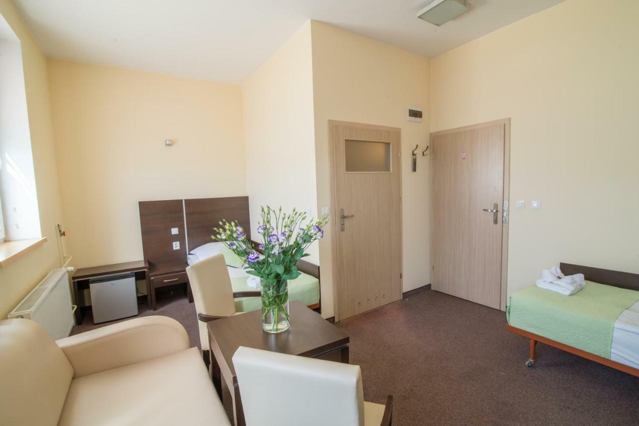 Hotel 104 Stargard Szczecinski Ngoại thất bức ảnh