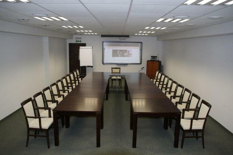 Hotel 104 Stargard Szczecinski Ngoại thất bức ảnh